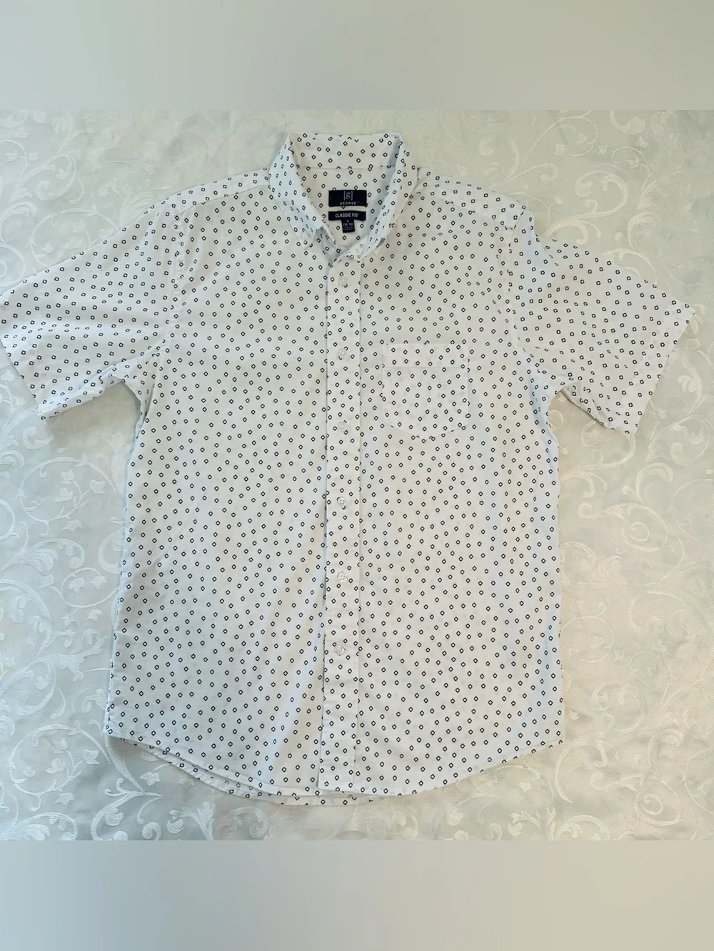 George Classic Fit White and Black Dot Print Cotton Short-Sleeve Button-Up Shirt
